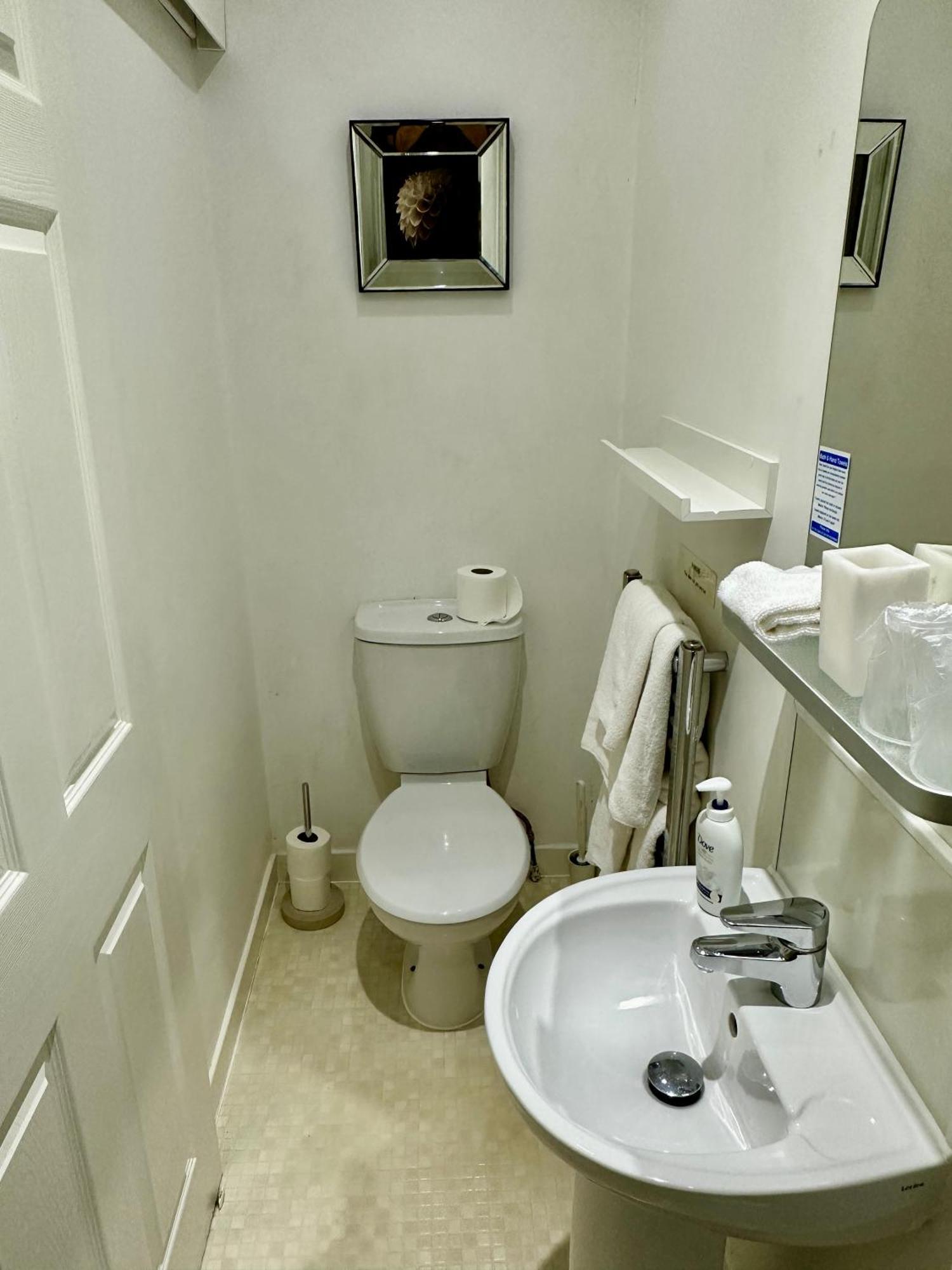 The Elbow Room Kirkcaldy Extérieur photo